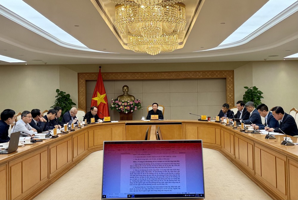 Báo cáo về Nghị quyết cơ chế đặc thù đối với đường sắt tốc độ cao trục Bắc - Nam - Ảnh 2.