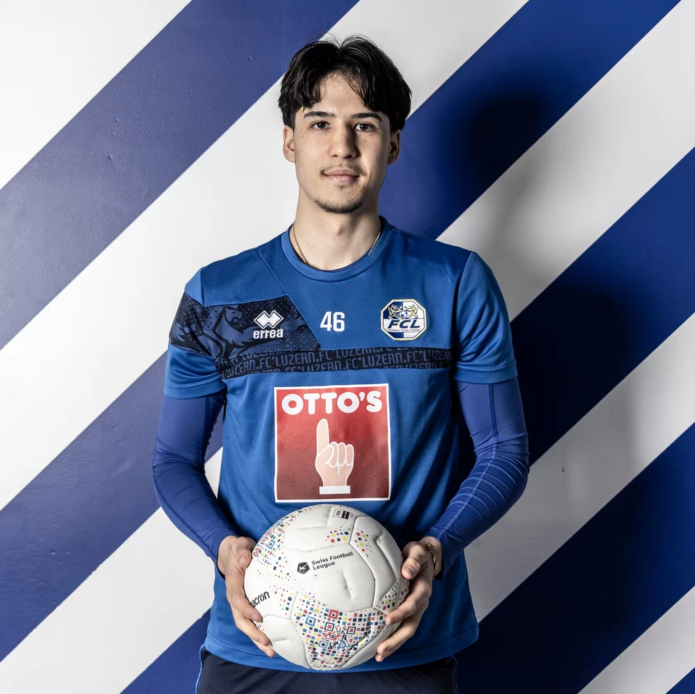 3 anh em cầu thủ Việt kiều có thể trở thành lựa chọn cho ĐT Việt Nam, 1 người được nhiều CLB châu Âu dòm ngó - Ảnh 2.