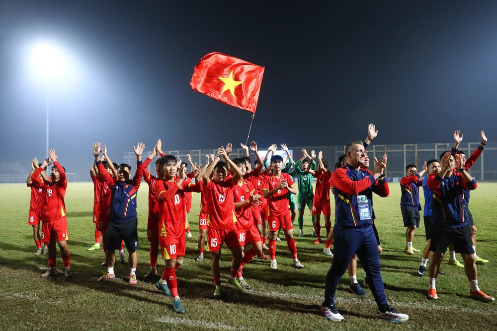 Bảng C vòng loại U17 châu Á 2026, U17 Việt Nam 4-0 U17 Malaysia: Chiến thắng của niềm tin - Ảnh 1.