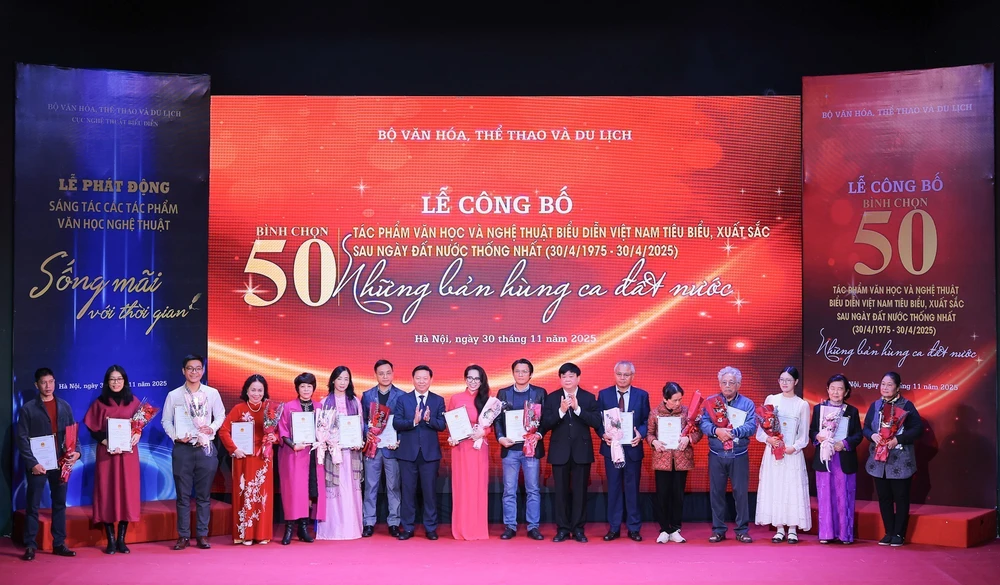 Tôn vinh “những bản hùng ca đất nước” - Ảnh 3.