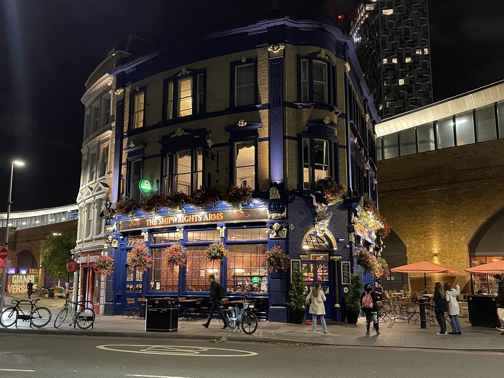 London rực rỡ trong sắc đêm - Ảnh 9.