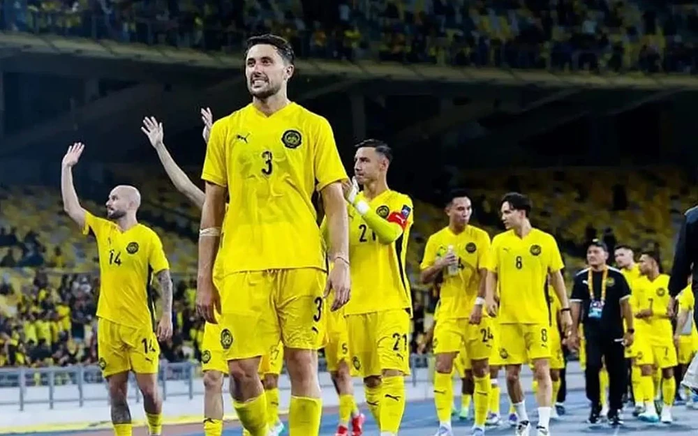 Truyền thông Malaysia thừa nhận sự thật sau khi FIFA giữ nguyên án phạt với LĐBĐ nước này - Ảnh 1.