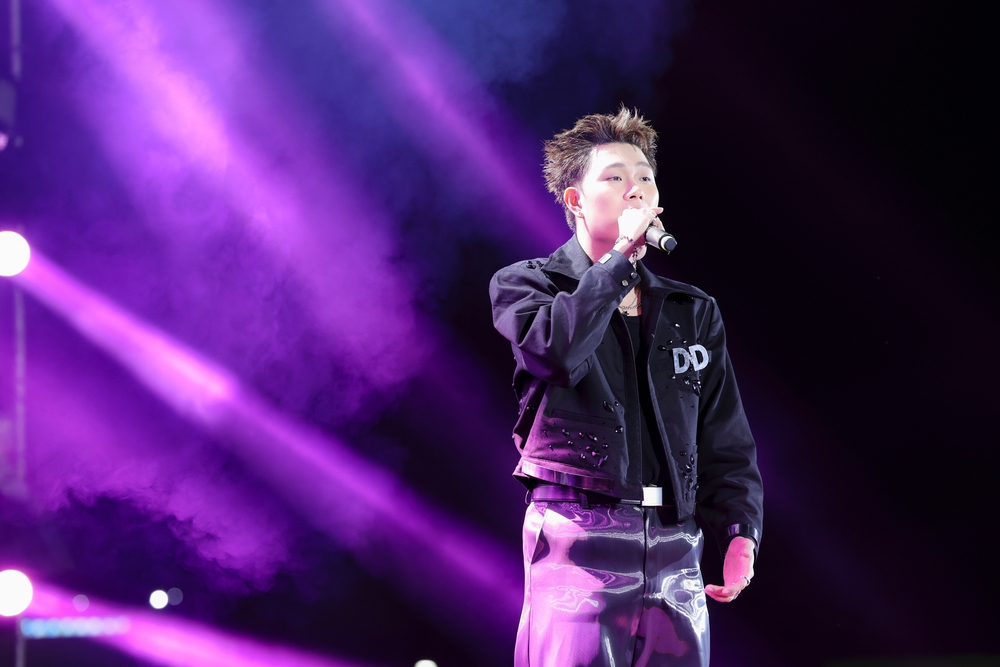 Dương Domic, LYHAN, MAIQUINN trình diễn hết mình tại “Single with STYLE” - Ảnh 4.