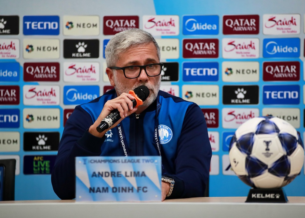 HLV Brazil tin CLB Nam Định sẽ có trận đấu tốt trước Gamba Osaka - Ảnh 1. HLV Brazil tin CLB Nam Định sẽ có trận đấu tốt trước Gamba Osaka - Ảnh 1.