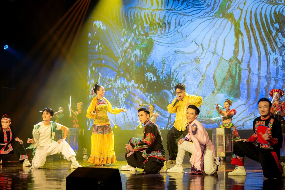 Sao Mai Khánh Ly giành Giải Đặc biệt tại Liên hoan Âm nhạc Toàn quốc 2025 với sáng tác của nhạc sĩ Tạ Duy Tuấn - Ảnh 2.