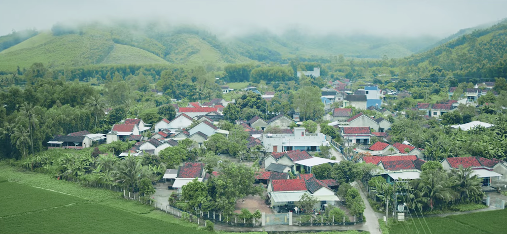 Liệu “Cải mả” có lội ngược dòng từ tâm bão thị phi? - Ảnh 4. Liệu “Cải mả” có lội ngược dòng từ tâm bão thị phi? - Ảnh 4.