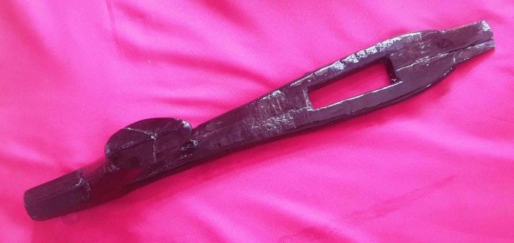 Văn hóa Đông Sơn - Chiến tranh và Hòa bình (kỳ 36): Những công cụ lạ kỳ trong mộ thân cây khoét rỗng Đông Sơn - Ảnh 3.