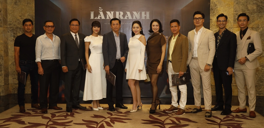 NSND Trung Anh: "Làm phim chính luận cực khó" - Ảnh 6. NSND Trung Anh: "Làm phim chính luận cực khó" - Ảnh 6.