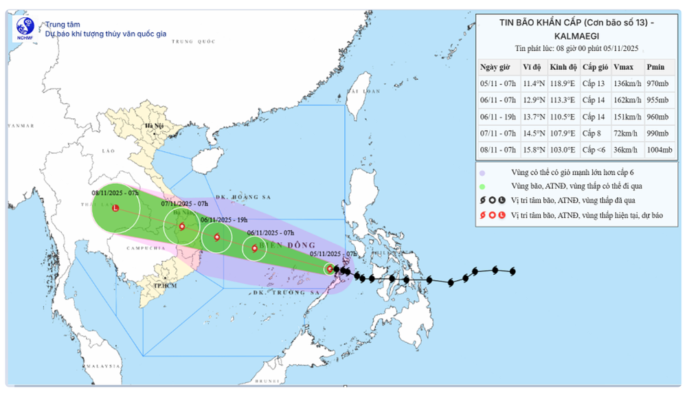 Tin nhanh về bão số 13 lúc 8h ngày 5/11 - Ảnh 1. Tin nhanh về bão số 13 lúc 8h ngày 5/11 - Ảnh 1.