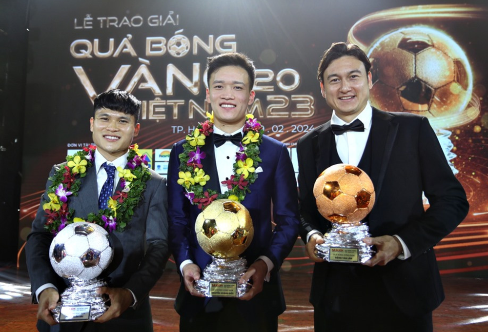 Tiến Linh, Hoàng Đức đua Quả bóng vàng Việt Nam 2025 cùng dàn sao U22 Việt Nam - Ảnh 2. Tiến Linh, Hoàng Đức đua Quả bóng vàng Việt Nam 2025 cùng dàn sao U22 Việt Nam - Ảnh 2.
