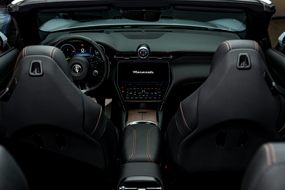 Maserati &quot;chơi lớn&quot; với bộ đôi thuần điện Grecale Folgore và GranCabrio Folgore - Ảnh 4.