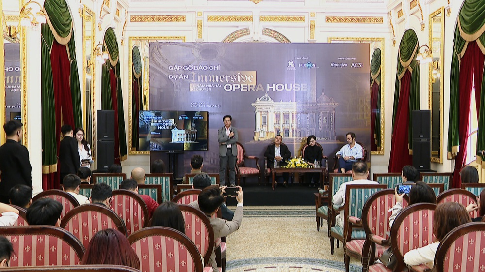 115 năm Nhà hát Lớn Hà Nội: Thánh đường nghệ thuật "tự kể chuyện" bằng công nghệ - Ảnh 3. 115 năm Nhà hát Lớn Hà Nội: Thánh đường nghệ thuật "tự kể chuyện" bằng công nghệ - Ảnh 3.