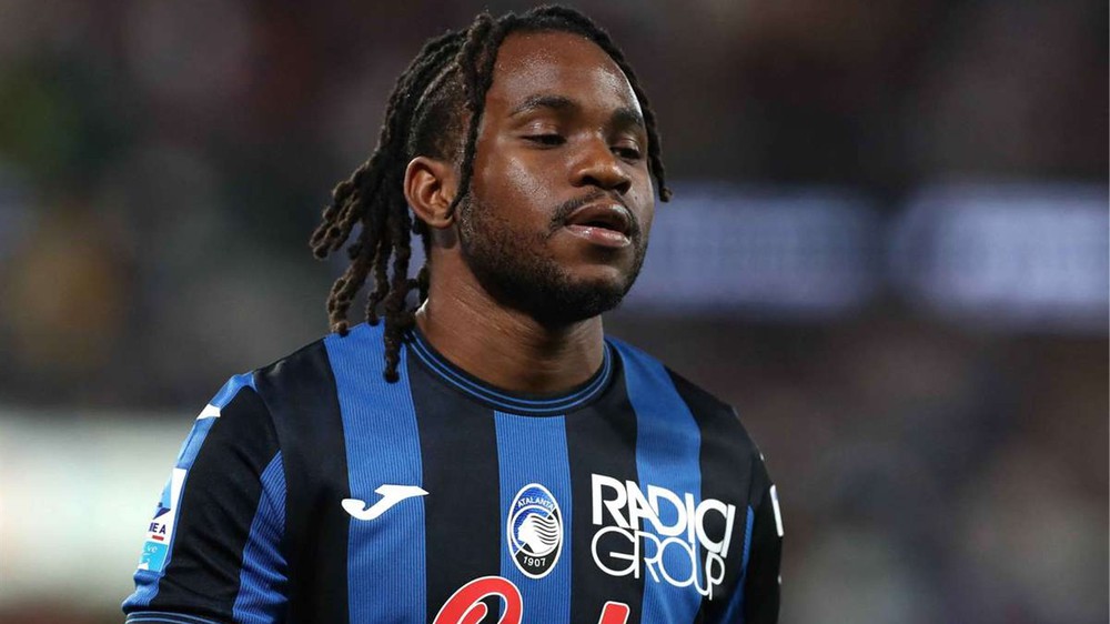 Cựu sao Ngoại hạng Anh suýt choảng nhau với HLV vì bị thay ra ở Champions League - Ảnh 3. Cựu sao Ngoại hạng Anh suýt choảng nhau với HLV vì bị thay ra ở Champions League - Ảnh 3.