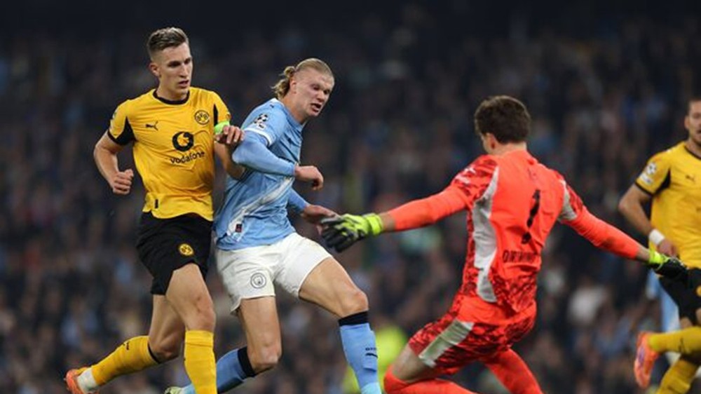 Vượt qua cả Ronaldo, Haaland làm điều không tưởng tại Champions League - Ảnh 3. Vượt qua cả Ronaldo, Haaland làm điều không tưởng tại Champions League - Ảnh 3.