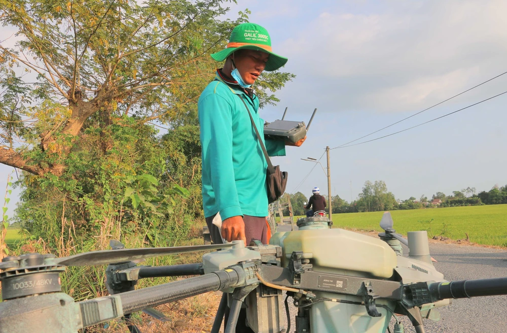 Góp ý Dự thảo Văn kiện Đại hội XIV của Đảng: Hướng đến nền kinh tế xanh, số hóa và tự cường - Ảnh 4. Góp ý Dự thảo Văn kiện Đại hội XIV của Đảng: Hướng đến nền kinh tế xanh, số hóa và tự cường - Ảnh 4.