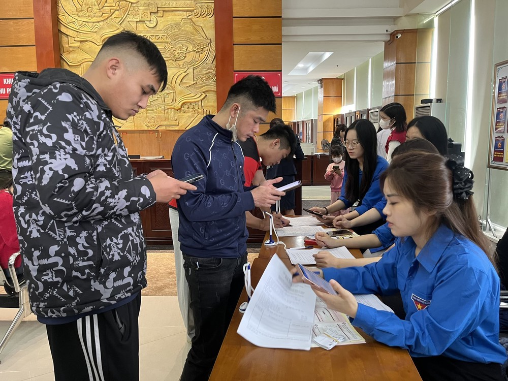 Thanh Hóa đẩy mạnh triển khai triển khai "Bình dân học vụ số" - Ảnh 3. Thanh Hóa đẩy mạnh triển khai triển khai "Bình dân học vụ số" - Ảnh 3.