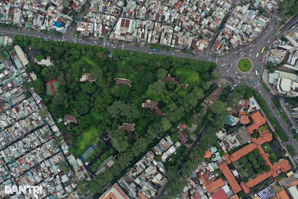 Đài tưởng niệm nạn nhân COVID-19 cần giản dị nhưng sâu sắc, bi hùng và xúc động - Ảnh 1. Đài tưởng niệm nạn nhân COVID-19 cần giản dị nhưng sâu sắc, bi hùng và xúc động - Ảnh 1.