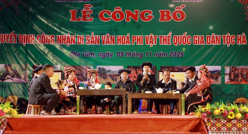 Xòe Hà Nhì và Diễn xướng Xa Nhà Ca được công nhận là di sản văn hóa phi vật thể Quốc gia - Ảnh 7. Xòe Hà Nhì và Diễn xướng Xa Nhà Ca được công nhận là di sản văn hóa phi vật thể Quốc gia - Ảnh 7.