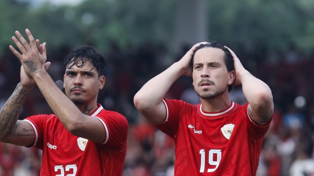 2 sao nhập tịch của ĐT Indonesia nhận án phạt cấm thi đấu của FIFA - Ảnh 2. 2 sao nhập tịch của ĐT Indonesia nhận án phạt cấm thi đấu của FIFA - Ảnh 2.