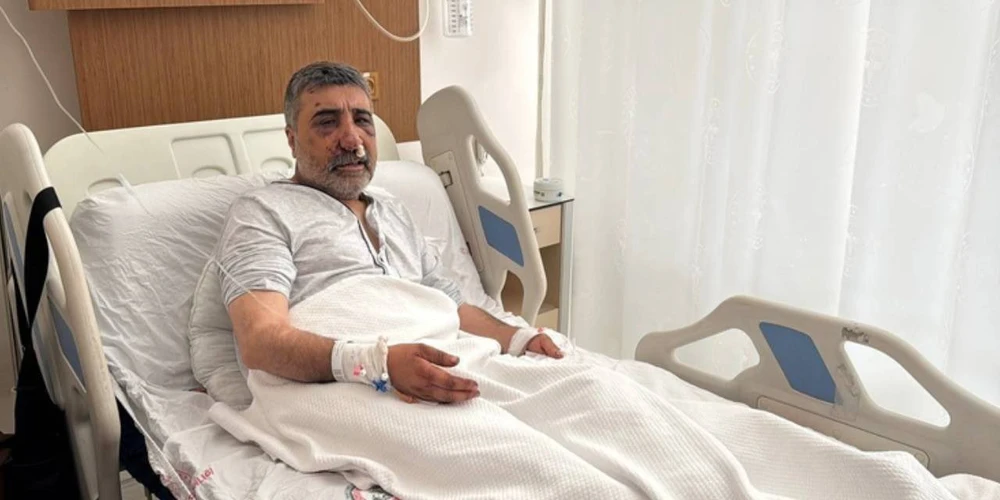 Võ sĩ quyền Anh đối mặt án tù vì cắn tài xế taxi đến hôn mê - Ảnh 3. Võ sĩ quyền Anh đối mặt án tù vì cắn tài xế taxi đến hôn mê - Ảnh 3.