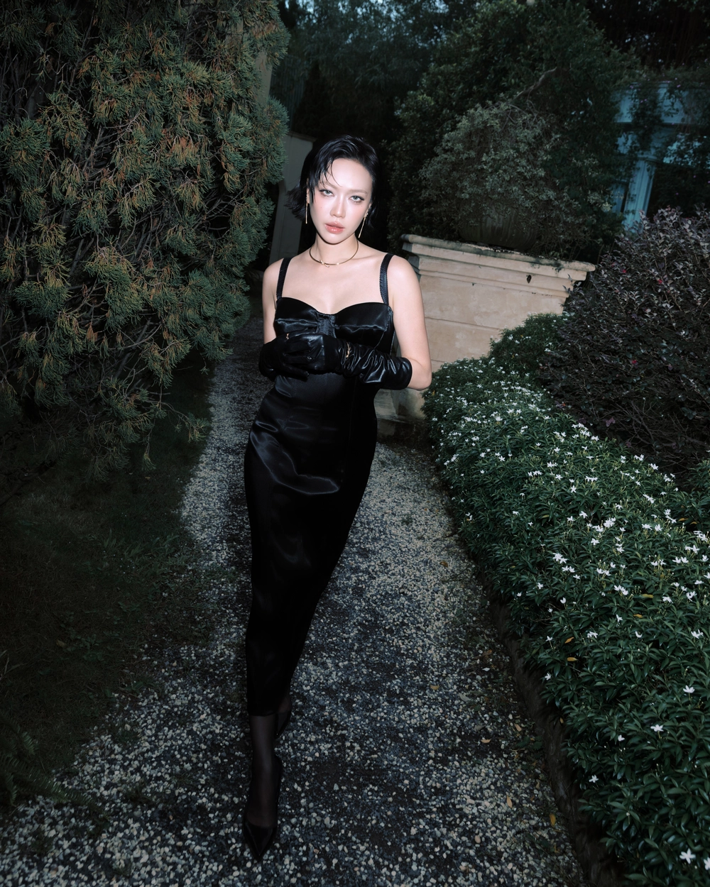 Diệu Nhi khi không diễn hài lại đầy cuốn hút với loạt ảnh thời trang - Ảnh 1. Diệu Nhi khi không diễn hài lại đầy cuốn hút với loạt ảnh thời trang - Ảnh 1.