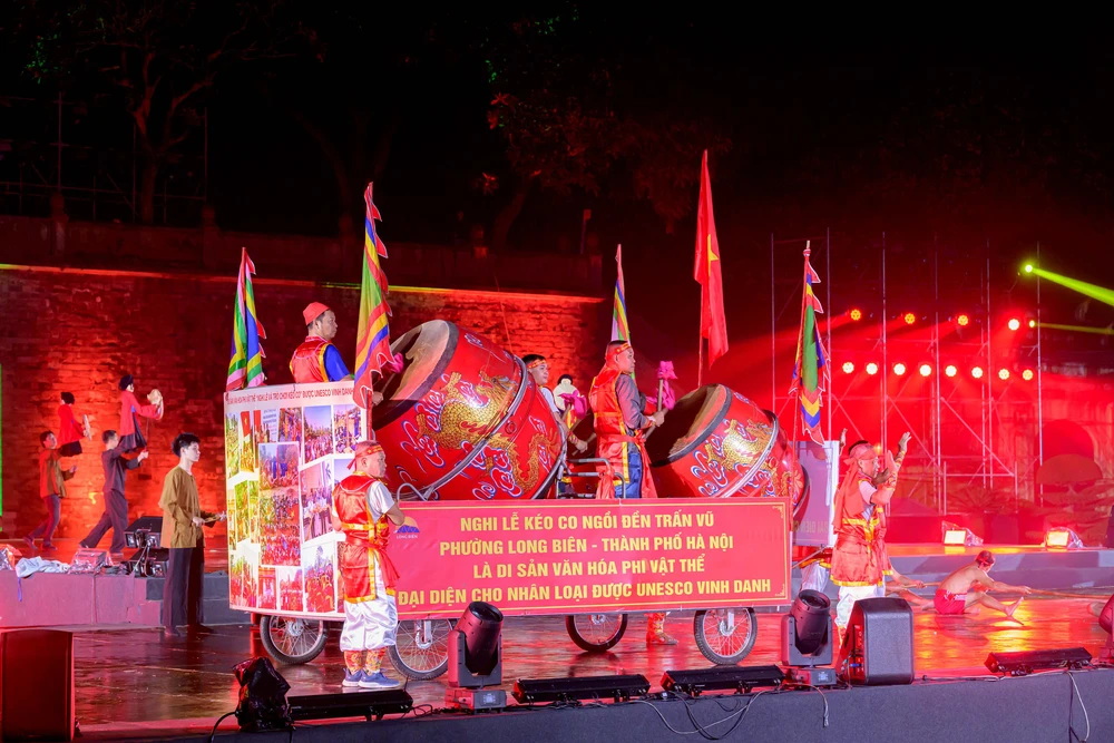 Khai mạc Festival Thăng Long - Hà Nội: Mở đường phát triển công nghiệp văn hóa Thủ đô - Ảnh 7. Khai mạc Festival Thăng Long - Hà Nội: Mở đường phát triển công nghiệp văn hóa Thủ đô - Ảnh 7.