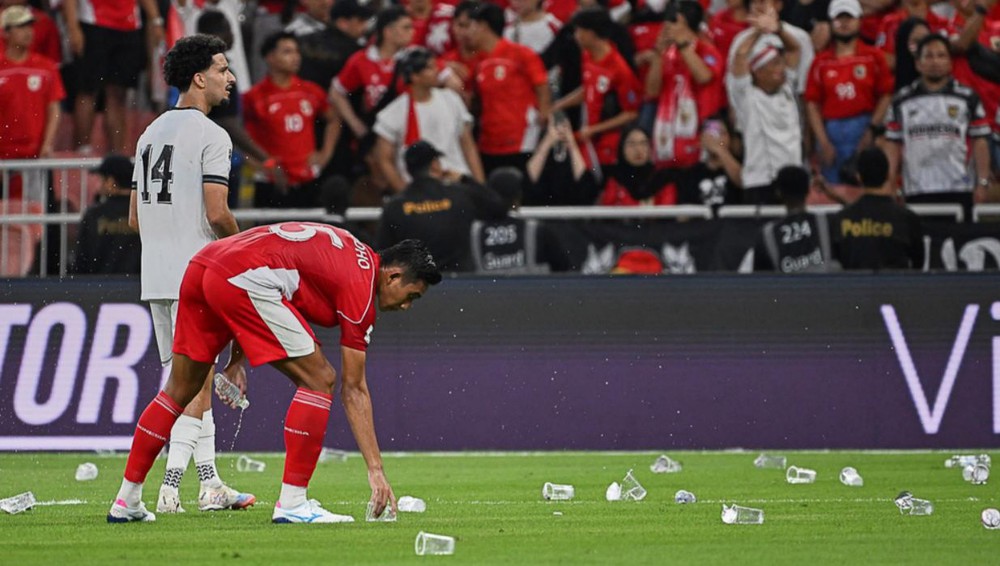 2 sao nhập tịch của ĐT Indonesia nhận án phạt cấm thi đấu của FIFA - Ảnh 1. 2 sao nhập tịch của ĐT Indonesia nhận án phạt cấm thi đấu của FIFA - Ảnh 1.