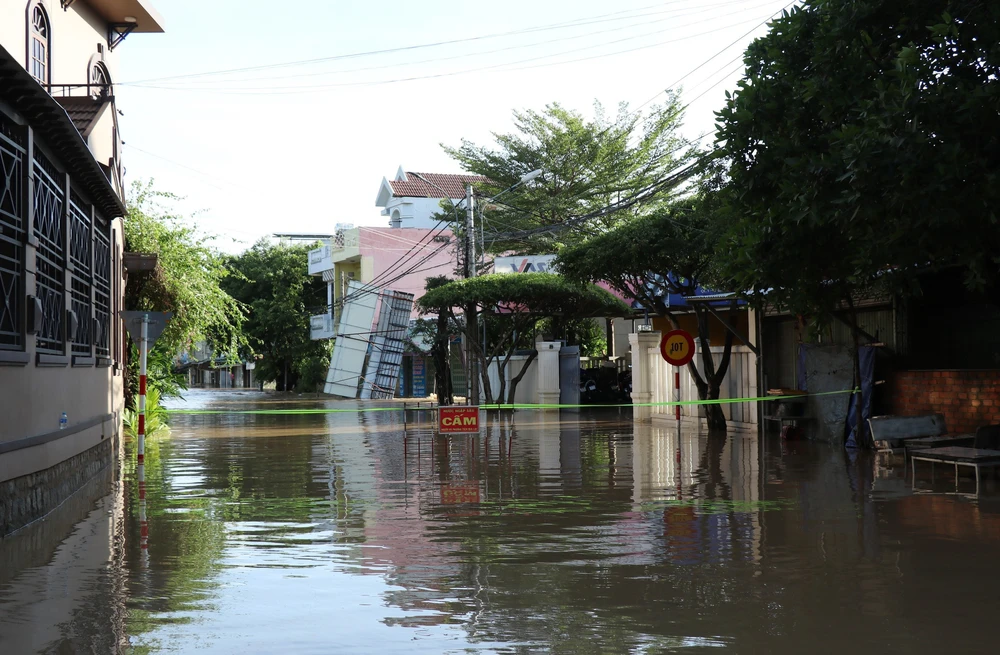Bão số 13 gây thiệt hại trên địa bàn tỉnh Đắk Lắk - Ảnh 6. Bão số 13 gây thiệt hại trên địa bàn tỉnh Đắk Lắk - Ảnh 6.