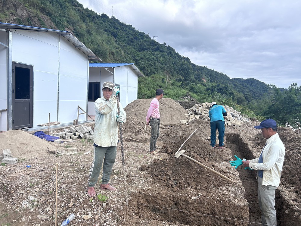 Nghệ An yêu cầu khắc phục nhanh hậu quả mưa lũ để sớm ổn định cuộc sống - Ảnh 1. Nghệ An yêu cầu khắc phục nhanh hậu quả mưa lũ để sớm ổn định cuộc sống - Ảnh 1.