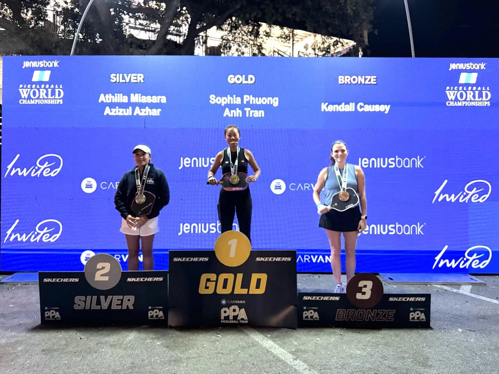 Tay vợt nữ 17 tuổi Việt Nam đăng quang ở giải pickleball danh giá trên đất Mỹ - Ảnh 1. Tay vợt nữ 17 tuổi Việt Nam đăng quang ở giải pickleball danh giá trên đất Mỹ - Ảnh 1.