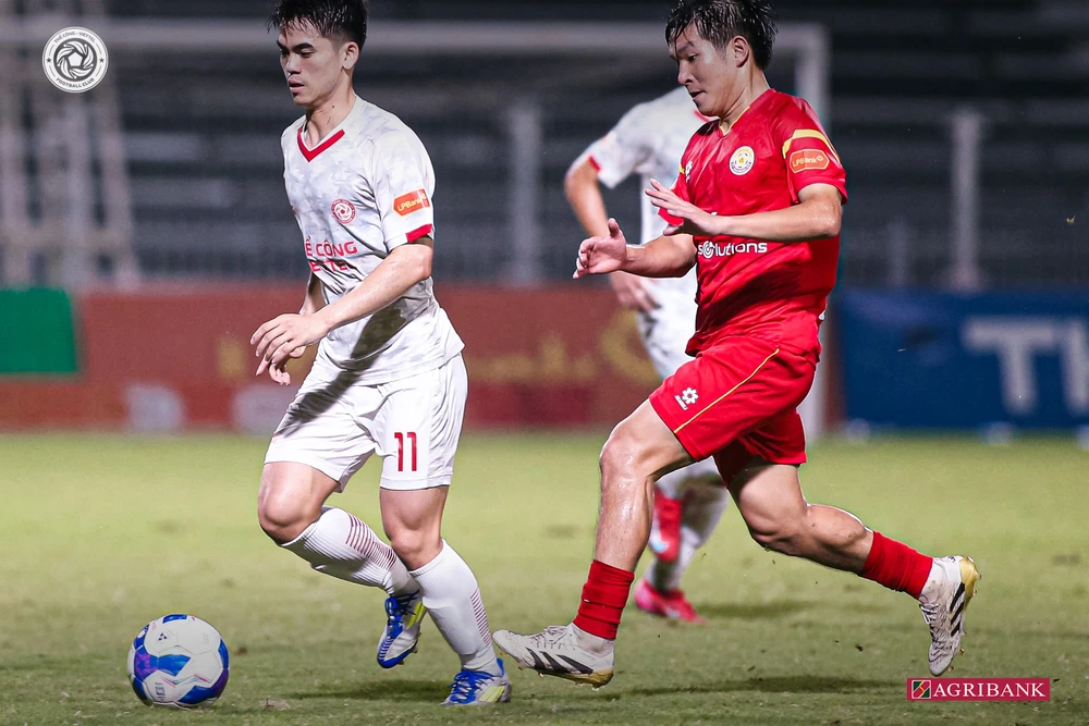 Tin nóng bóng đá Việt Nam hôm nay 9/11: Hoàng Hên xúc động khi đối đầu CLB Nam Định; Văn Khang lý giải trận hòa của Thể Công Viettel - Ảnh 3. Tin nóng bóng đá Việt Nam hôm nay 9/11: Hoàng Hên xúc động khi đối đầu CLB Nam Định; Văn Khang lý giải trận hòa của Thể Công Viettel - Ảnh 3.