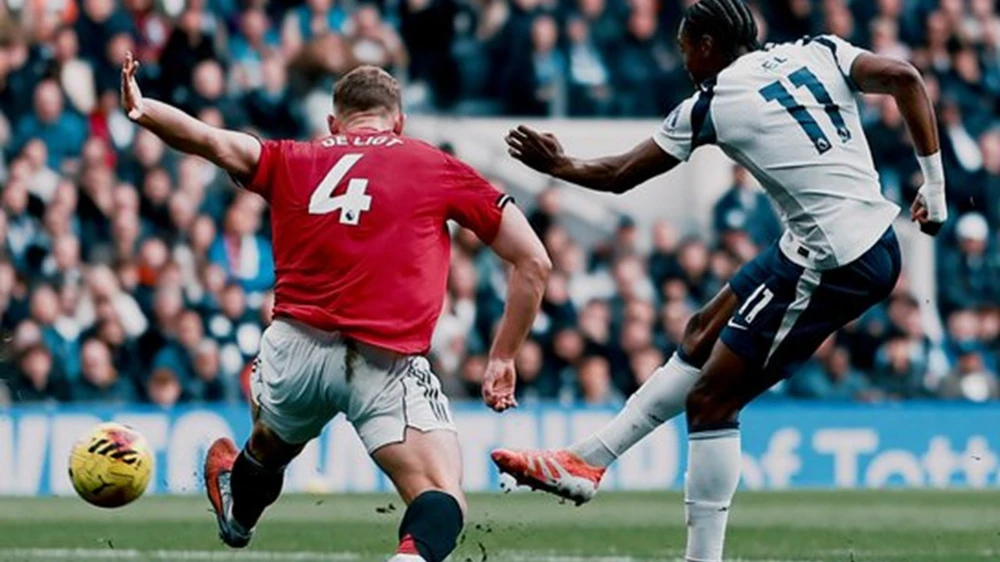 Ngược dòng kịch tính, Tottenham và MU cùng chia điểm trong trận cầu sôi nổi - Ảnh 5. Ngược dòng kịch tính, Tottenham và MU cùng chia điểm trong trận cầu sôi nổi - Ảnh 5.