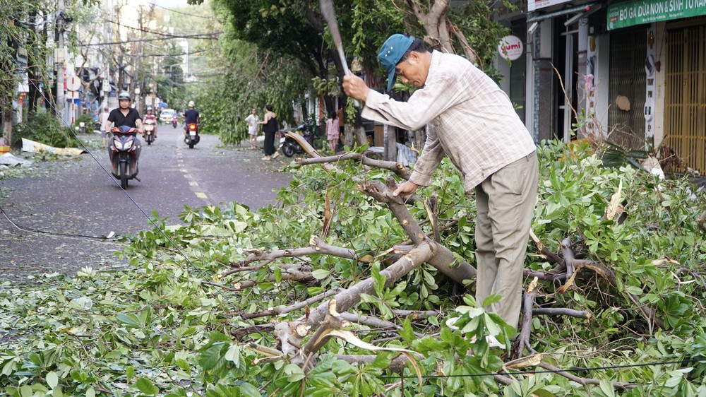 Khuyến cáo những kỹ năng phòng tránh rủi ro khi có lũ, lụt - Ảnh 5. Khuyến cáo những kỹ năng phòng tránh rủi ro khi có lũ, lụt - Ảnh 5.