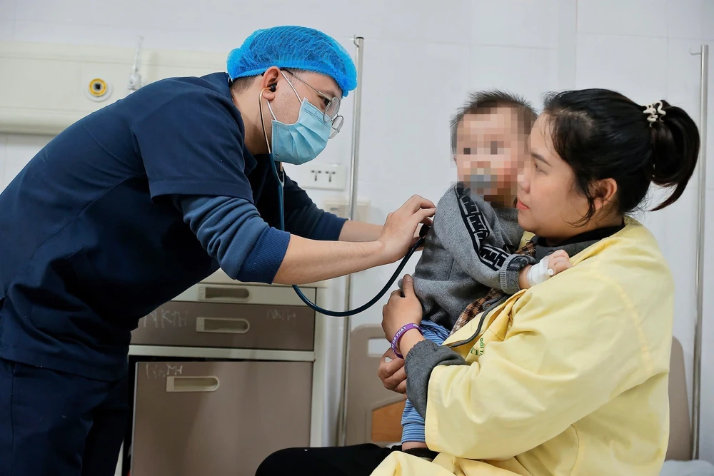 Số ca cúm A tăng nhanh, chủ yếu là trẻ em - Ảnh 1. Số ca cúm A tăng nhanh, chủ yếu là trẻ em - Ảnh 1.