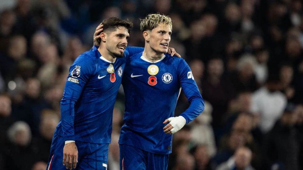 Garnacho vẫn thế, giỏi “hành hạ” đối thủ yếu  - Ảnh 1.