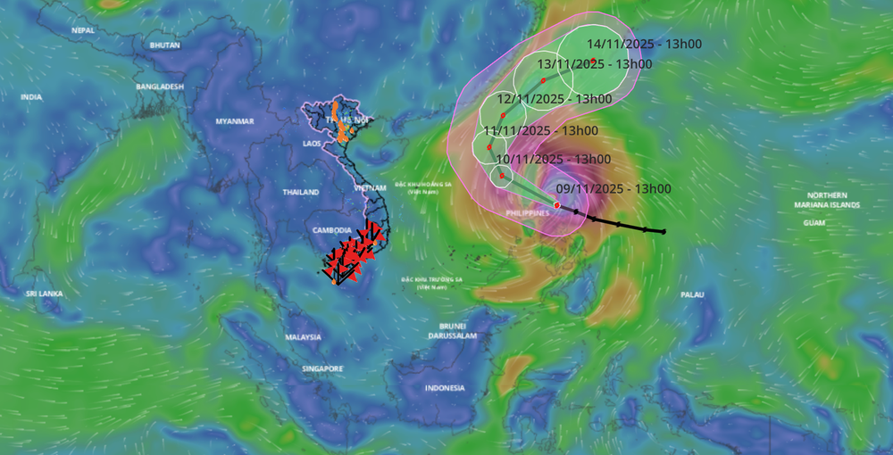 Bão FUNG-WONG có cường độ mạnh thêm hướng về khu vực Bắc Biển Đông - Ảnh 1. Bão FUNG-WONG có cường độ mạnh thêm hướng về khu vực Bắc Biển Đông - Ảnh 1.