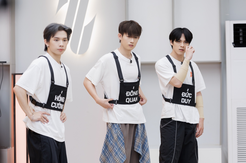 Hồ Đông Quan, Cường Bạch áp lực vị trí nhóm trưởng ở &quot;Tân binh toàn năng&quot; - Ảnh 2.