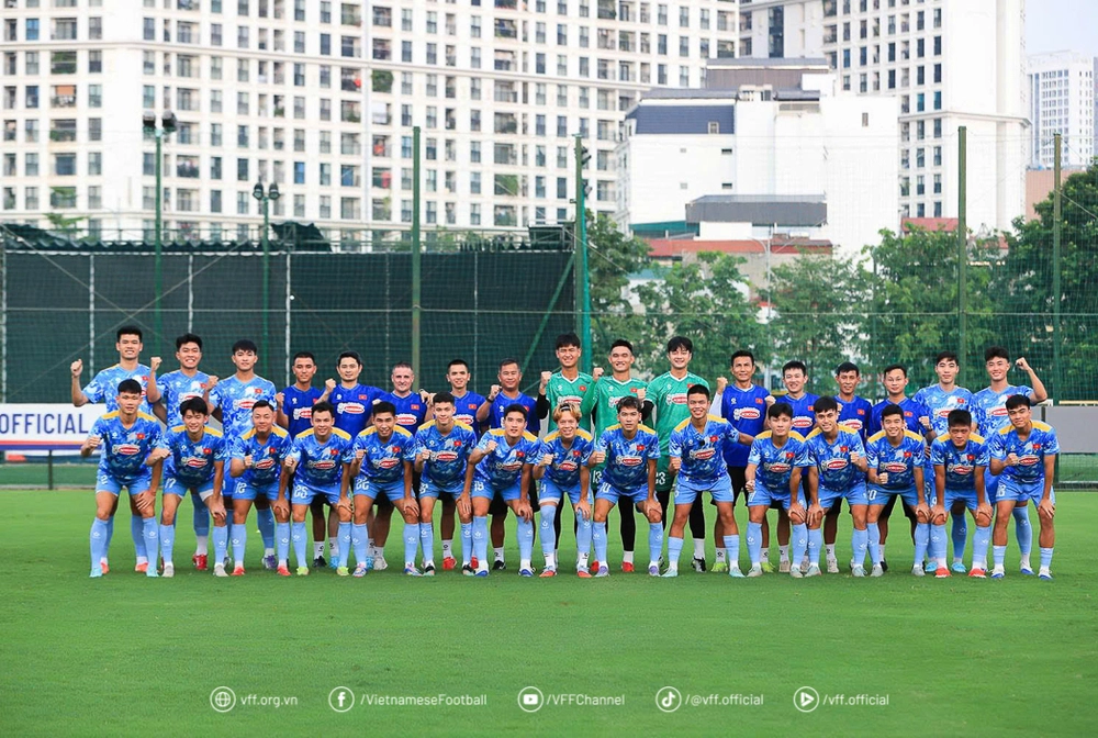 Tin nóng bóng đá Việt Nam hôm nay 10/11: U22 Việt Nam không có đội hình mạnh gặp Trung Quốc; Ninh Bình FC bất bại trận thứ 35 - Ảnh 1.