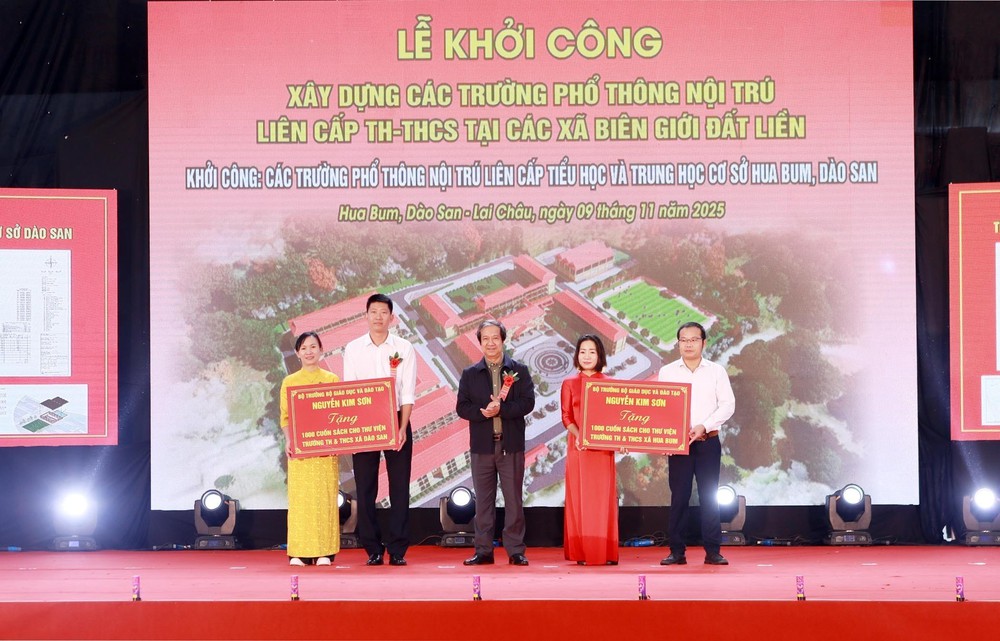 Cơ hội học tập bình đẳng, lâu dài cho học sinh dân tộc thiểu số - Ảnh 2. Cơ hội học tập bình đẳng, lâu dài cho học sinh dân tộc thiểu số - Ảnh 2.
