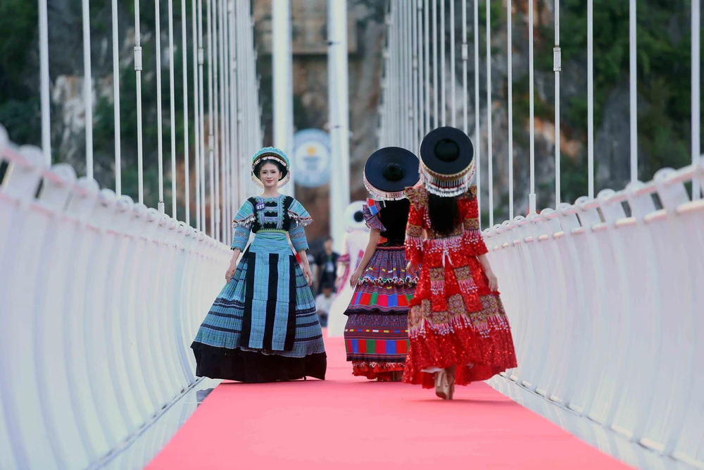 Chung khảo toàn quốc Hoa hậu Du lịch dân tộc Việt Nam năm 2025 - Ảnh 3. Chung khảo toàn quốc Hoa hậu Du lịch dân tộc Việt Nam năm 2025 - Ảnh 3.