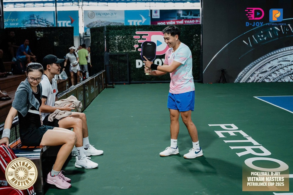 Ngôi sao pickleball hàng đầu Việt Nam lan tỏa yêu thương đến đồng bào - Ảnh 3.