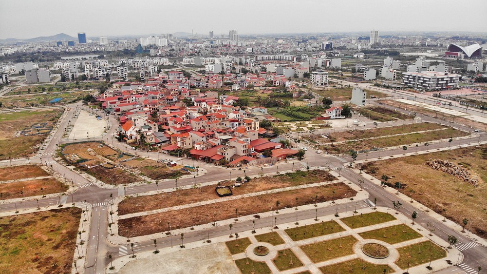 Kỳ họp thứ 10, Quốc hội khóa XV: Tăng tính minh bạch thông qua việc mở rộng áp dụng bảng giá đất - Ảnh 3. Kỳ họp thứ 10, Quốc hội khóa XV: Tăng tính minh bạch thông qua việc mở rộng áp dụng bảng giá đất - Ảnh 3.