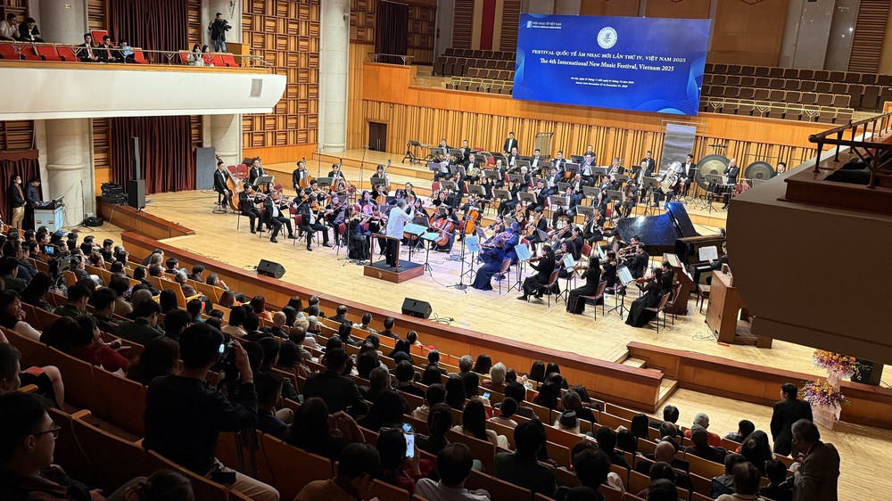 Bế mạc Festival quốc tế Âm nhạc Mới lần thứ IV, năm 2025 - Ảnh 1. Bế mạc Festival quốc tế Âm nhạc Mới lần thứ IV, năm 2025 - Ảnh 1.
