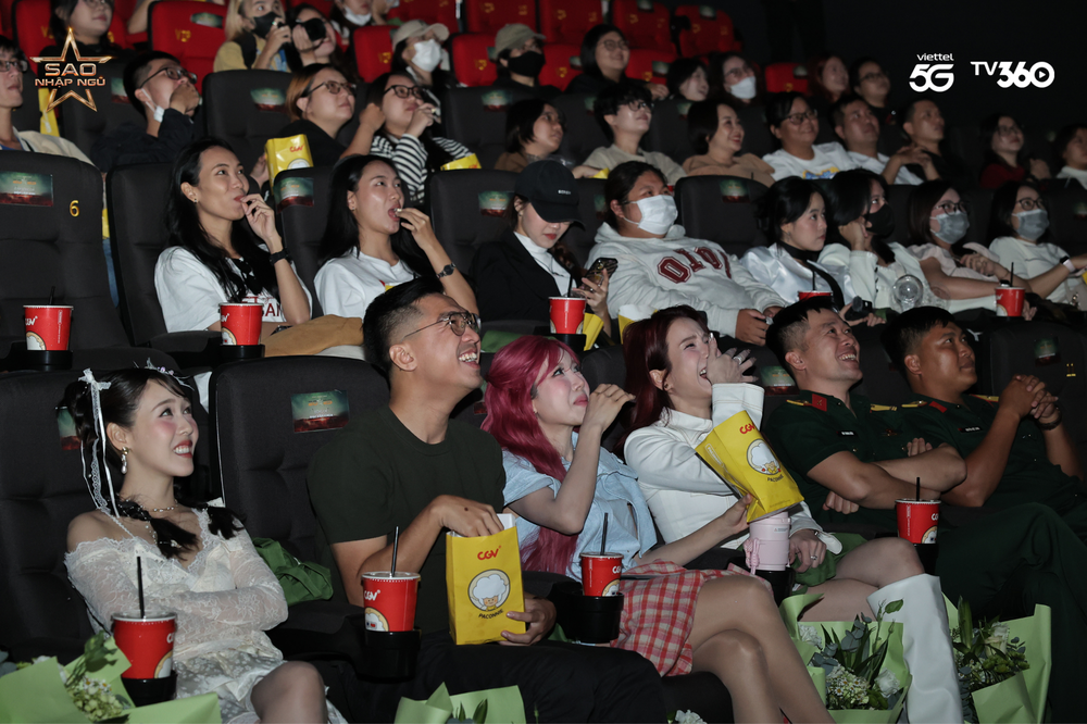 &quot;Sao nhập ngũ 2025&quot; tổ chức fan meeting tri ân khán giả - Ảnh 7.