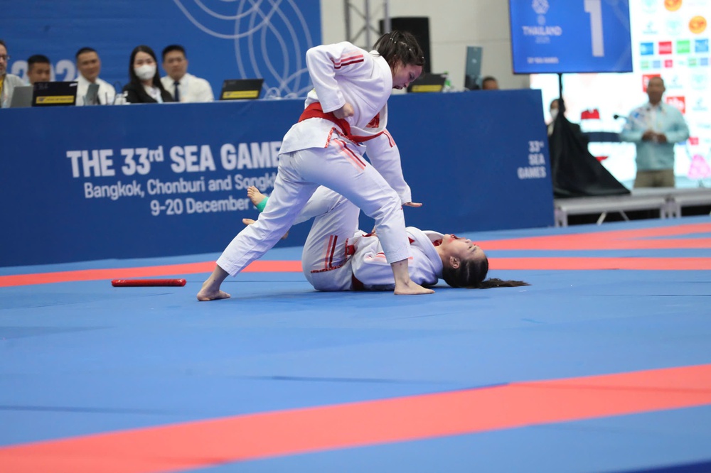 Jujitsu giành huy chương đầu tiên cho Đoàn Thể thao Việt Nam tại SEA Games 2025 - Ảnh 2.