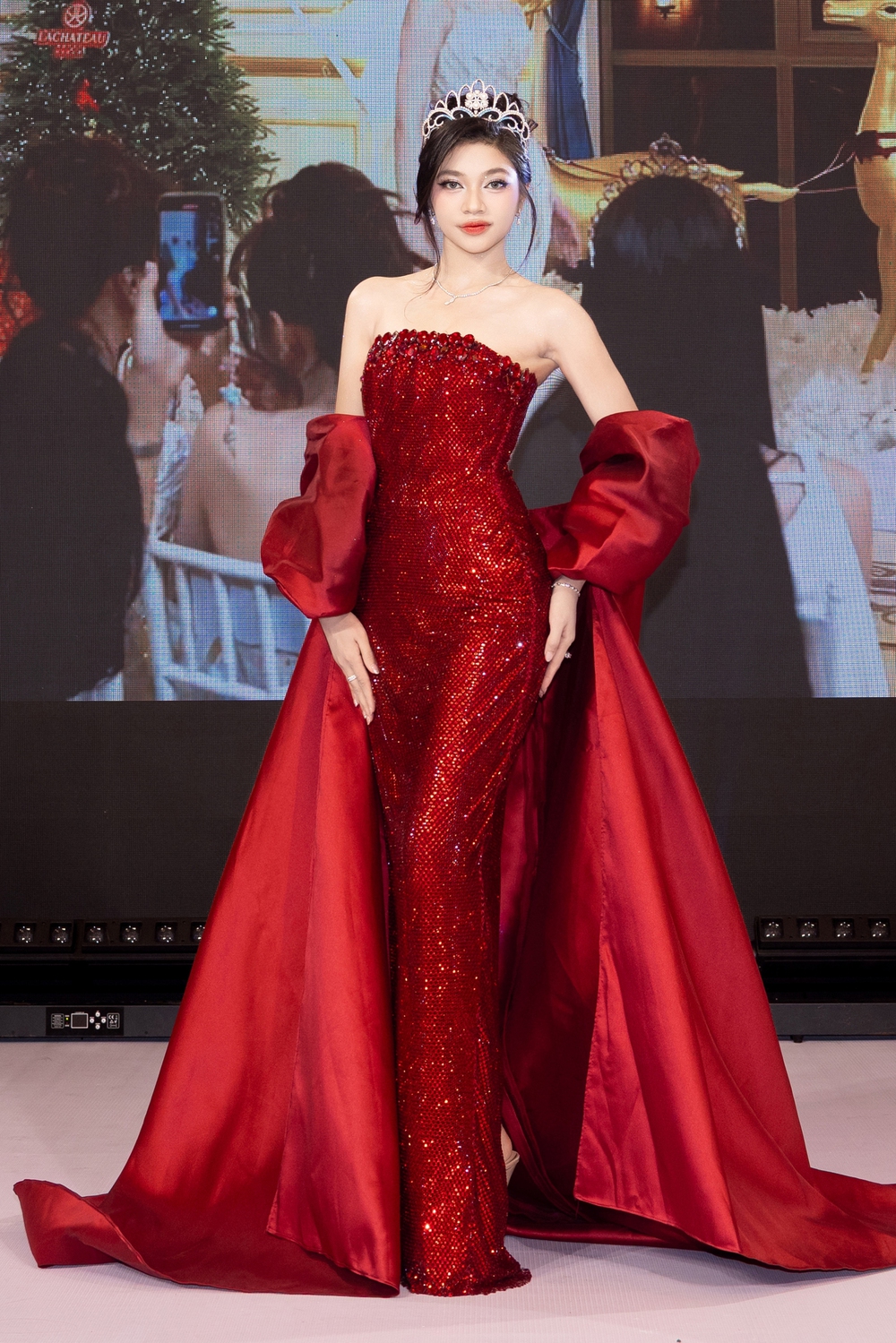 Công bố Top 50 thí sinh Miss World Vietnam 2025 - Ảnh 2.