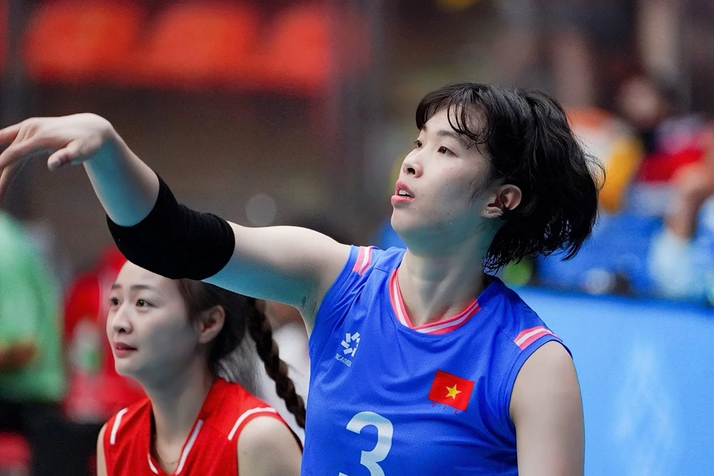 Chủ công Trần Thị Thanh Thúy gây bất ngờ lớn ở SEA Games 2025 - Ảnh 2. Chủ công Trần Thị Thanh Thúy gây bất ngờ lớn ở SEA Games 2025 - Ảnh 2.