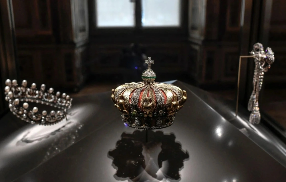 Triển lãm trang sức Hoàng gia tại Paris (Pháp) - Ảnh 1. Triển lãm trang sức Hoàng gia tại Paris (Pháp) - Ảnh 1.