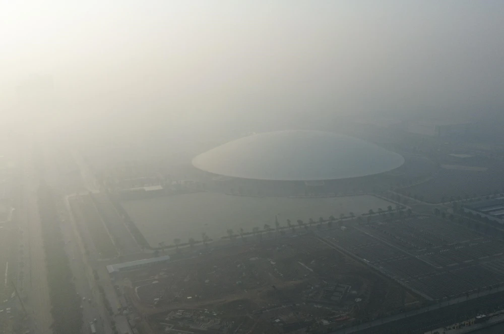 Ô nhiễm không khí tại Hà Nội: Bài học từ các đô thị thế giới - Ảnh 1. Ô nhiễm không khí tại Hà Nội: Bài học từ các đô thị thế giới - Ảnh 1.