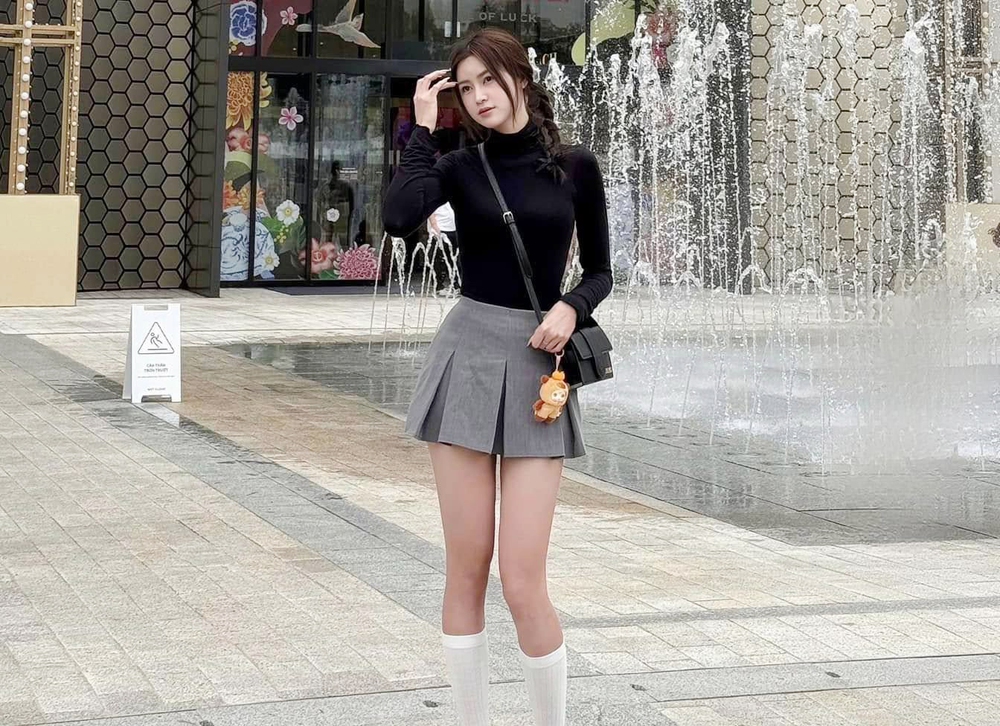 Ngỡ ngàng nhan sắc của hoa khôi đội tuyển đấu kiếm Việt Nam dự SEA Games 2025 - Ảnh 5. Ngỡ ngàng nhan sắc của hoa khôi đội tuyển đấu kiếm Việt Nam dự SEA Games 2025 - Ảnh 5.